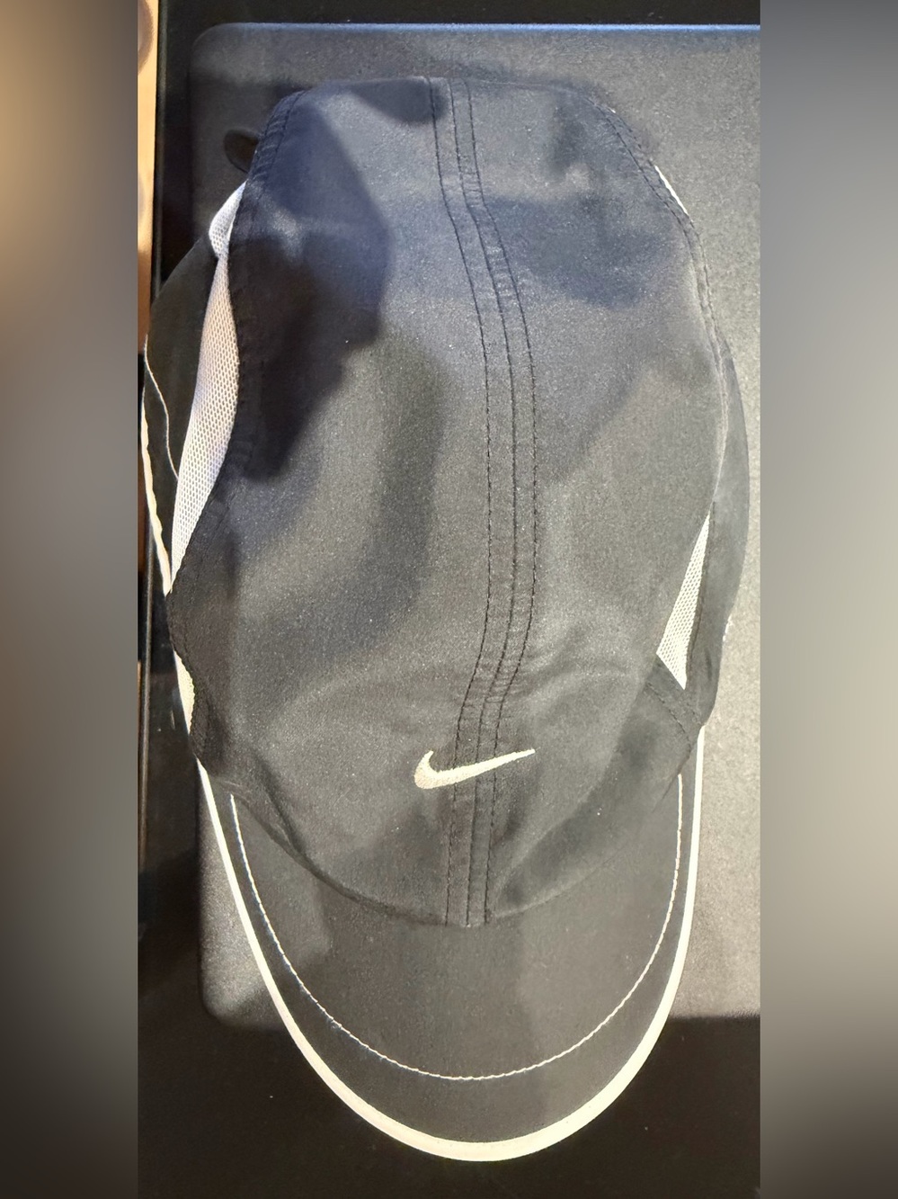 Nike Black White Mesh Running Performance Cap Hat One Size